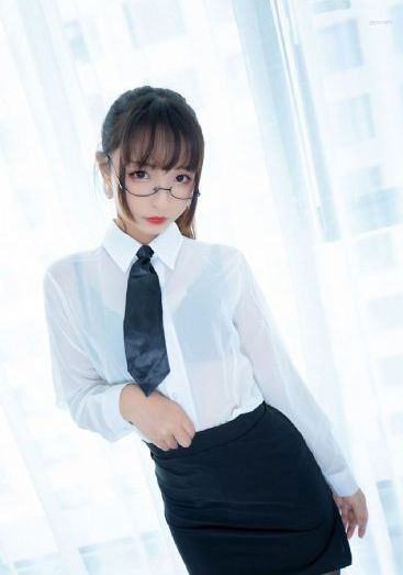 日韩时尚穿搭图片_BD在线观看
